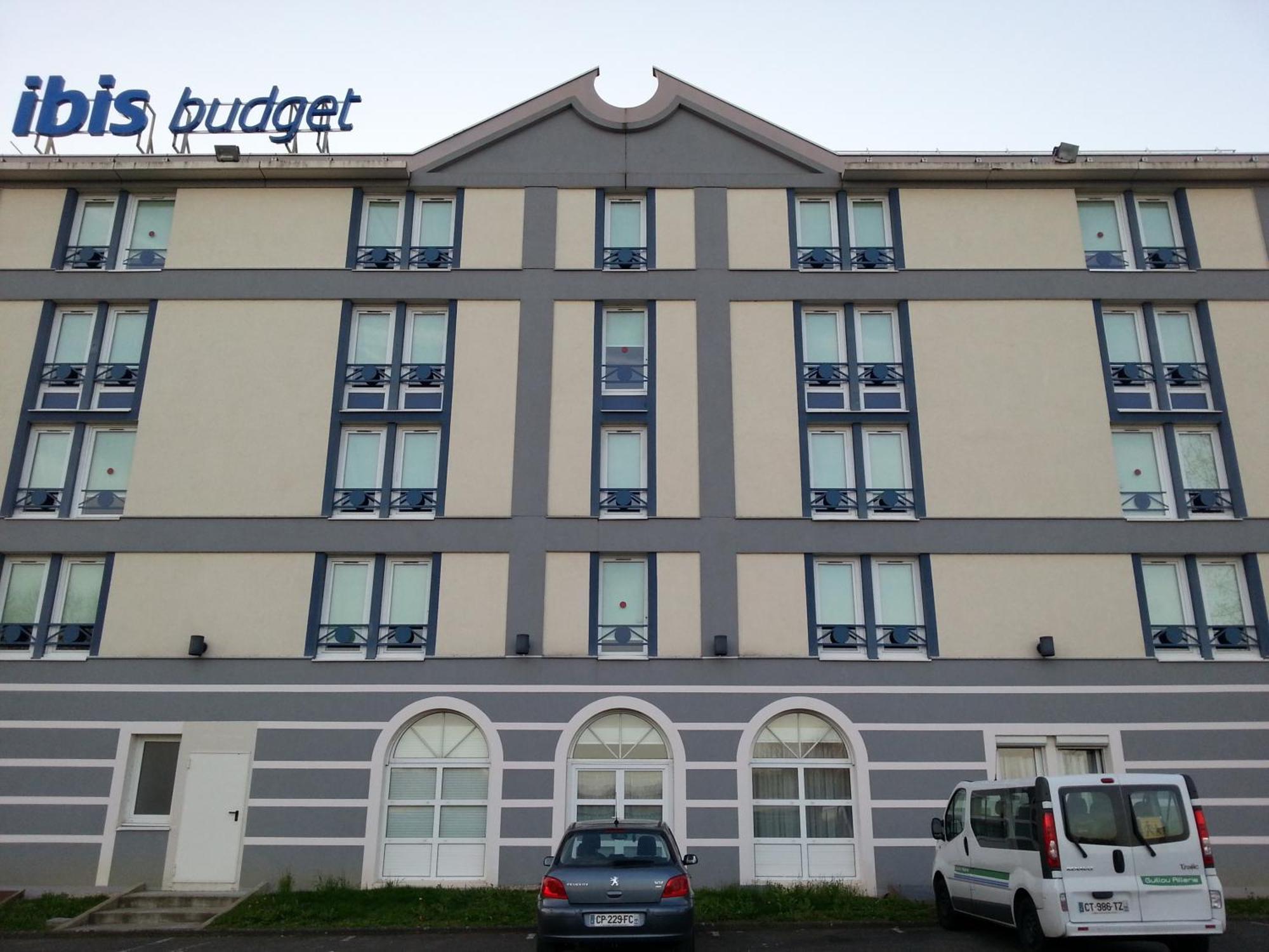 Hotel Ibis Budget Nantes Ouest Atlantis Coueron Экстерьер фото
